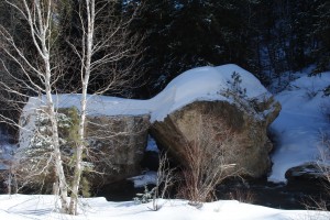 image of kissing rocks spearfish canyon south dakota