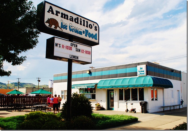 Are you looking for great Ice Cream in Rapid City? Visit Aramadillos on Main Street phota Armadillo's Ice Cream